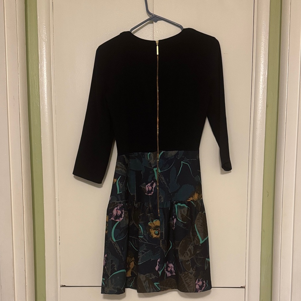 Closet Black Dress with Floral Design - Picture 5 of 6